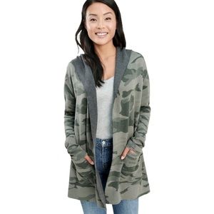 Splendid Reversible Cashblend Cardigan Two-In-One Camo/Solid Grey